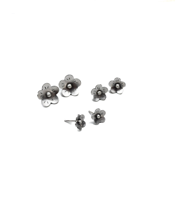 Canyon Blossom Studs