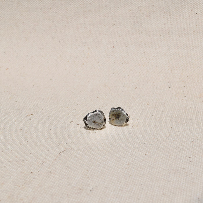 Pebble Studs