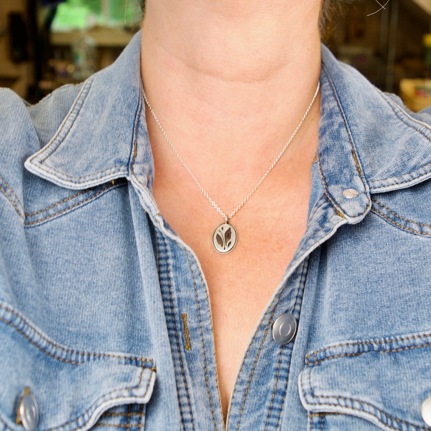 Botanical Nouveau Pendant N.4
