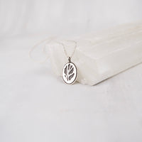 Botanical Nouveau Pendant N.1