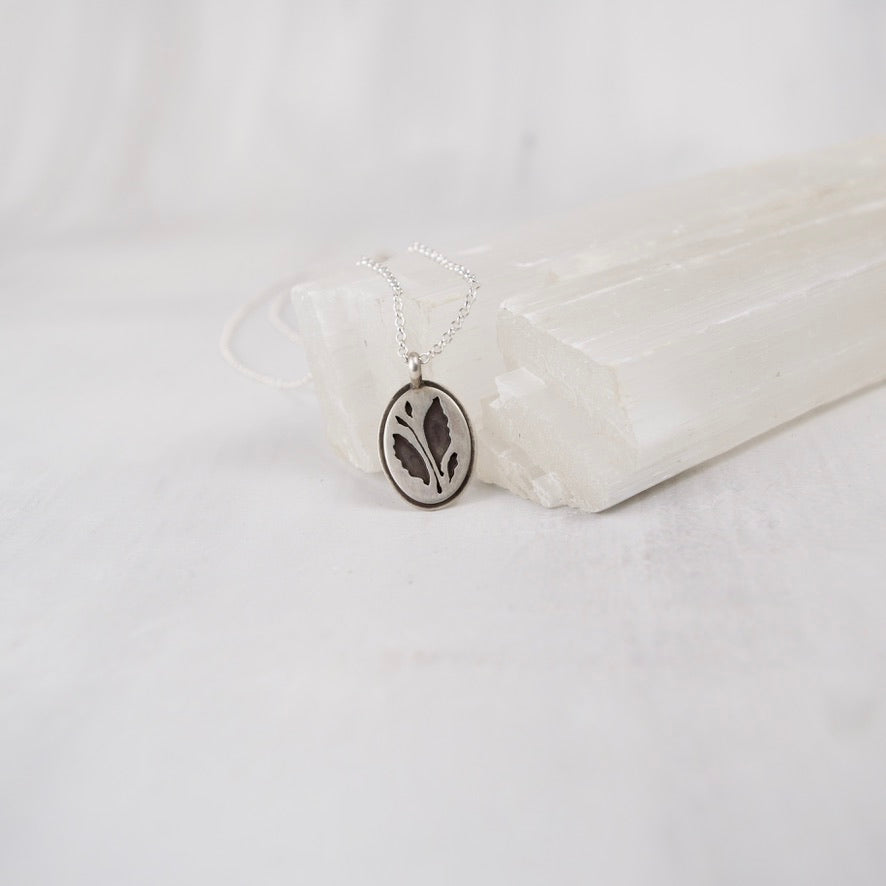 Botanical Nouveau Pendant N.4