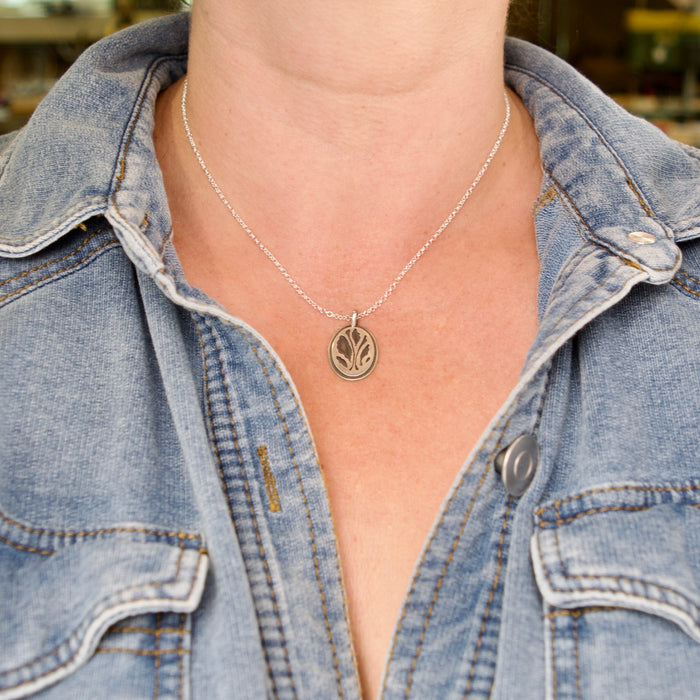 Botanical Nouveau Pendant N.7