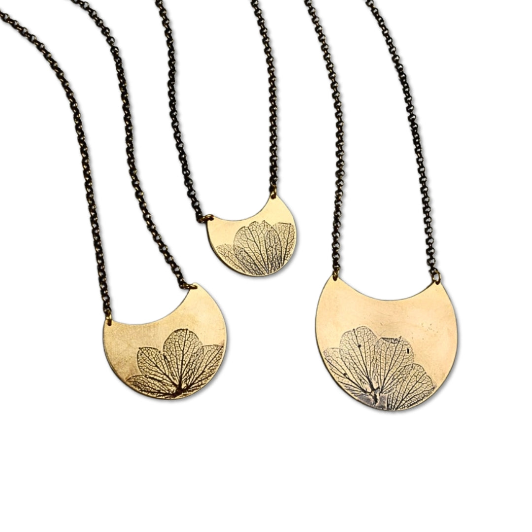 Pressed Hydrangea Crescent Necklace| Hydrangea Flower Impression Necklace| Botanical Impression Jewelry